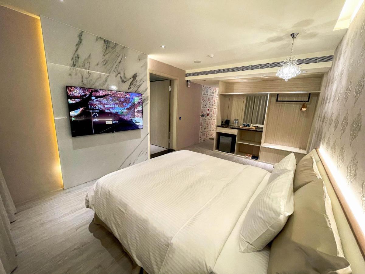 Fifth Avenue Motel Tajcshung Kültér fotó